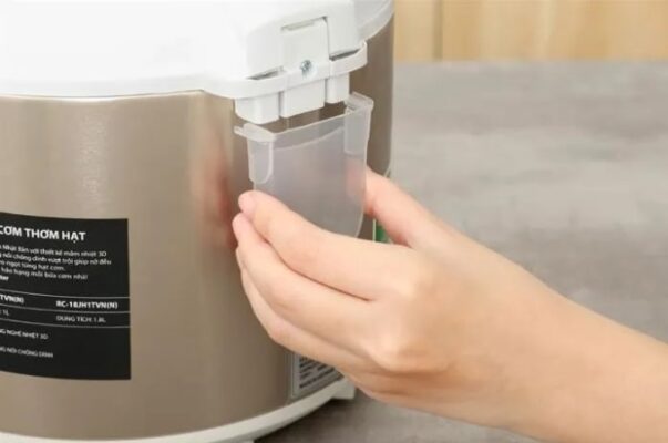 Nồi Cơm Điện Toshiba RC-10JH1TVN