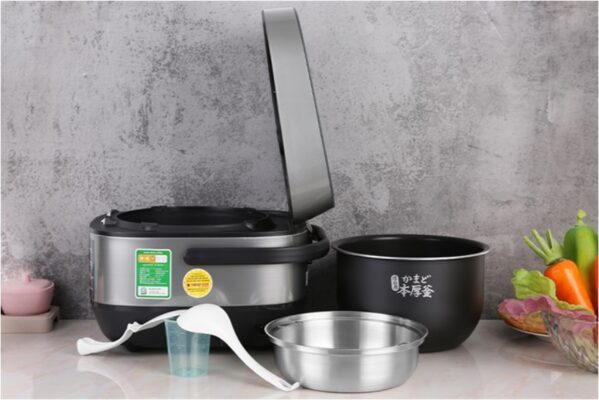 nồi cơm điện tử cao tần Toshiba RC-18IP1PV