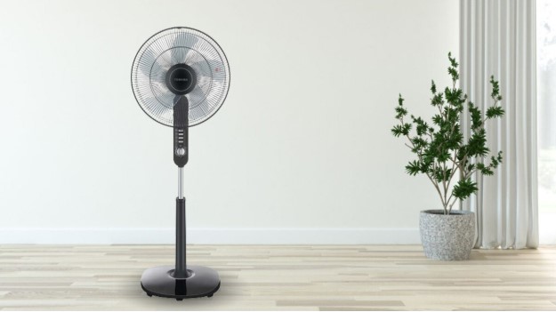Quạt Đứng Toshiba
